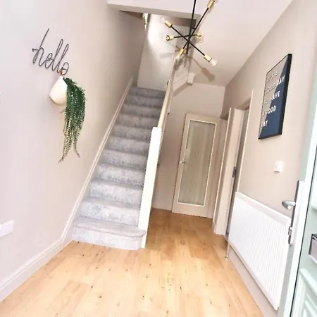 Xxhot Tubxx 4Bed Semi, Sleeps 8, 2 Bathrooms Blackpool Exterior photo