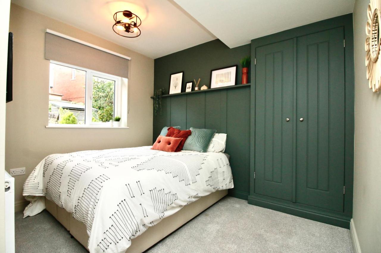 Holiday home Xxhot Tubxx 4bed Semi, Sleeps 8, 2 Bathrooms Blackpool